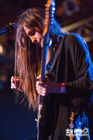 Emma Ruth Rundle in concert
