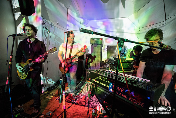 Oneida in concert