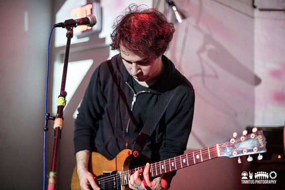 Oneida in concert