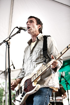 Mission of Burma in concert