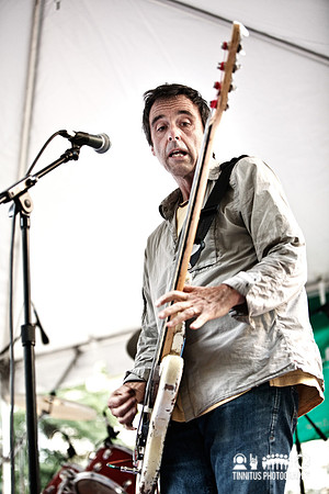 Mission of Burma in concert