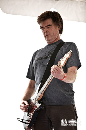 Mission of Burma in concert