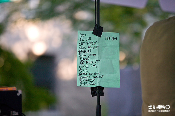 Mission of Burma in concert