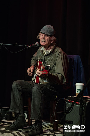 Michael Hurley in concert