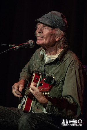 Michael Hurley in concert