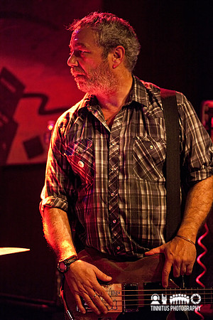 Mike Watt and the Missingmen in concert