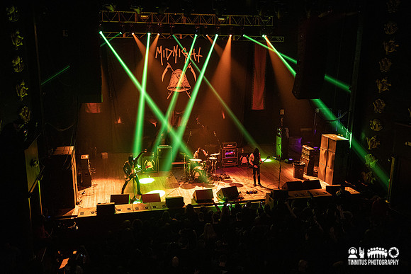 Midnight in concert