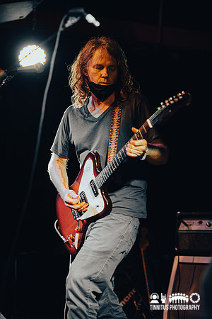 Chris Brokaw in concert