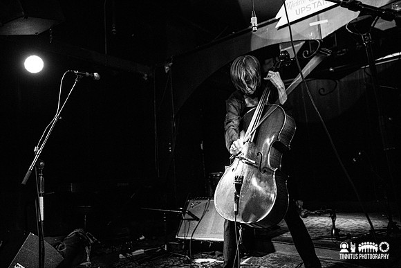 Helen Money in concert
