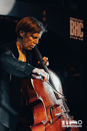 Helen Money in concert