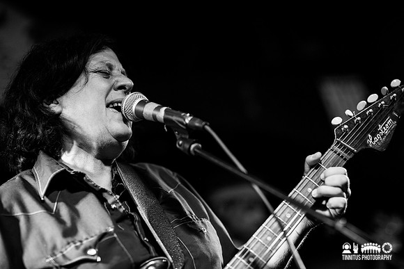 Thalia Zedek in concert