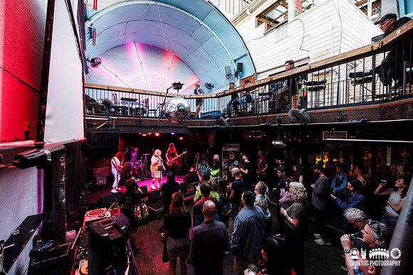 Plaster of Paris in concert