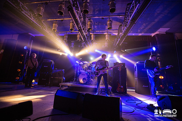 Loop in concert