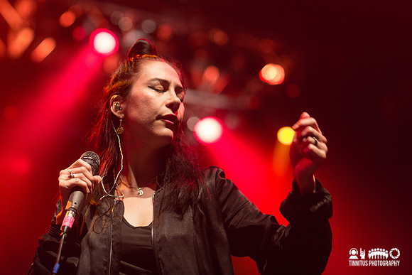 Kristin Kontrol in concert