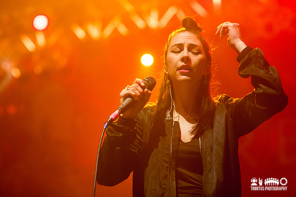Kristin Kontrol in concert