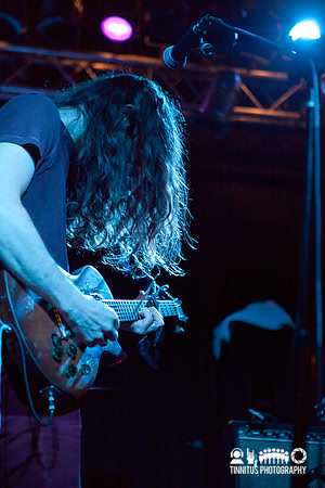Kurt Vile and The Violators in concert