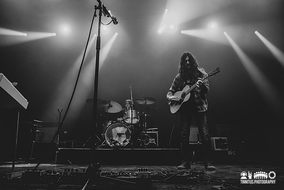 Kurt Vile and The Violators in concert