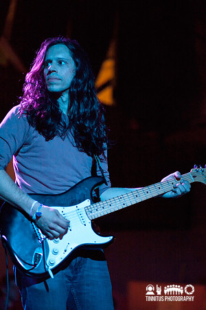 Kurt Vile and The Violators in concert