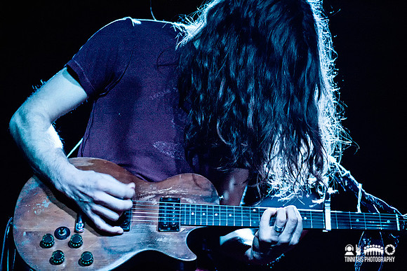 Kurt Vile and The Violators in concert
