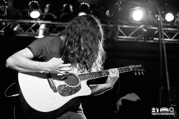 Kurt Vile and The Violators in concert