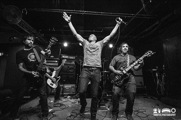 Kings Destroy in concert