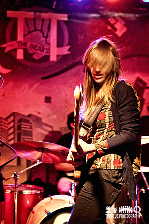 Dirty Dishes in concert