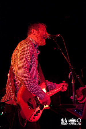 Cracker in concert