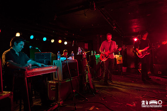 Cracker in concert