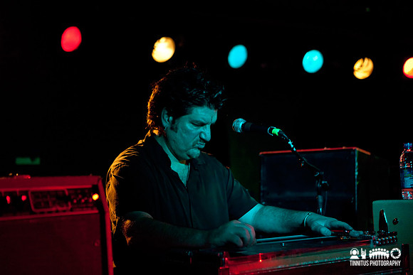Cracker in concert