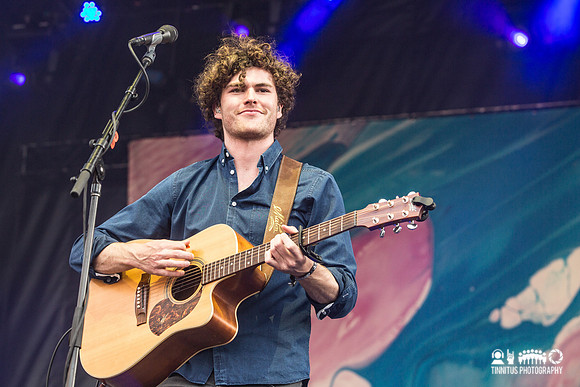 Vance Joy in concert
