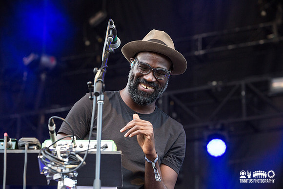 TV On The Radio in concert