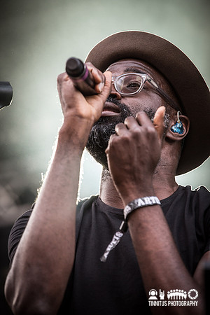 TV On The Radio in concert