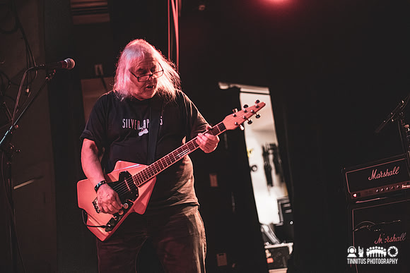 The Bevis Frond in concert