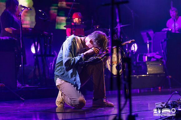 Pavement in concert