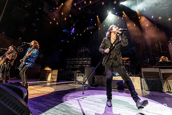 The Black Crowes in concert