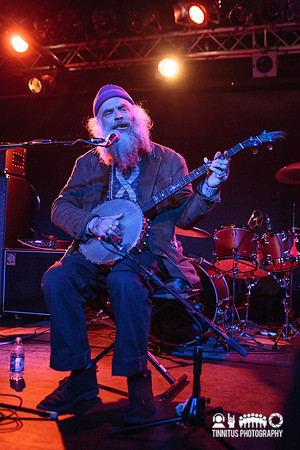 Daniel Higgs in concert