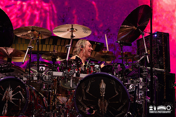 Tool in concert