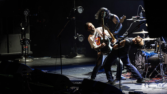 Cave In in concert