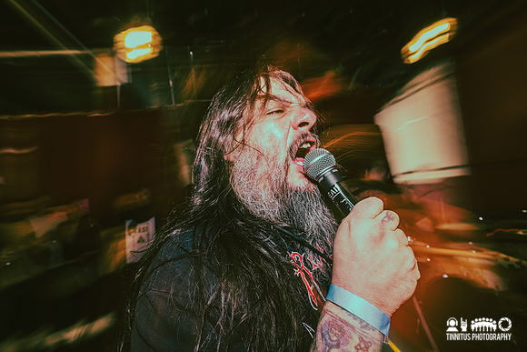 Sexless Marriage in concert