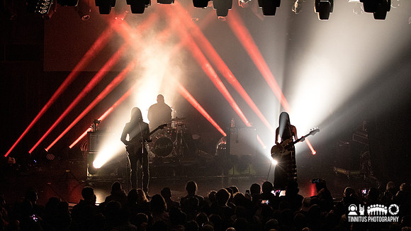 Khruangbin in concert