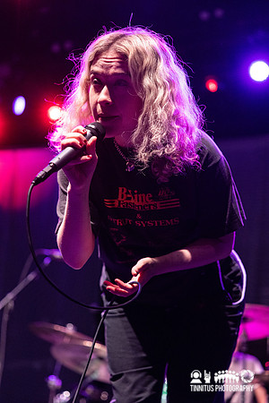 Blondshell in concert