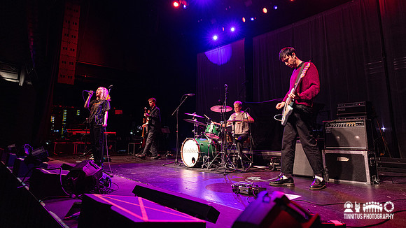 Blondshell in concert