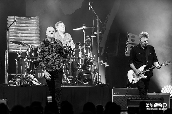 Midnight Oil in concert