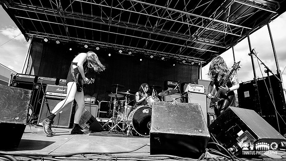 Heavy Temple in concert