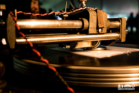 Groove Family lathe record machine
