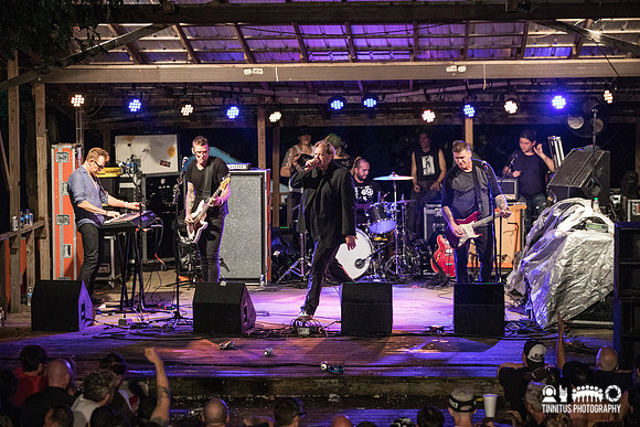 T.S.O.L. in concert