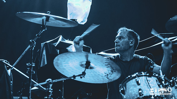 Om in concert