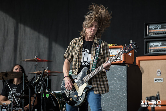 Raelyn Nelson Band in concert
