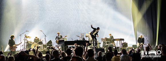 Nick Cave and the Bad Seeds in concert