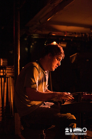 Comets On Fire in concert